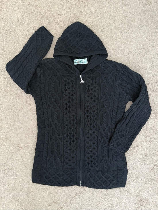 Aran Crafts Sweaters - Aran Crafts Women’s Merino Wool Black Cable-Knit Zip Hoodie Cardigan